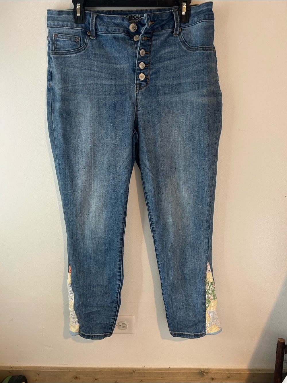 Maurices Blue Button-Front Cropped Jeans with Side Panel Accent